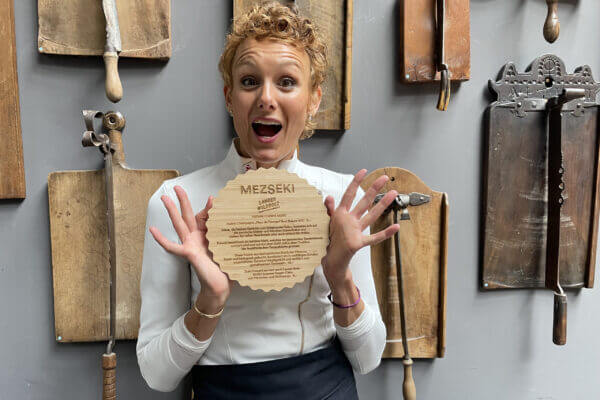 Tischdekoration Lasergraviert für Vegan-Köchin Lauren Wildbolz